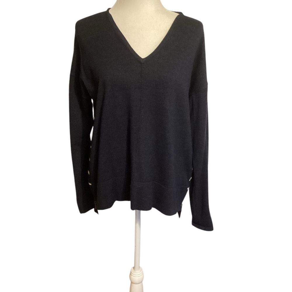Renuar  sweater in blue size large